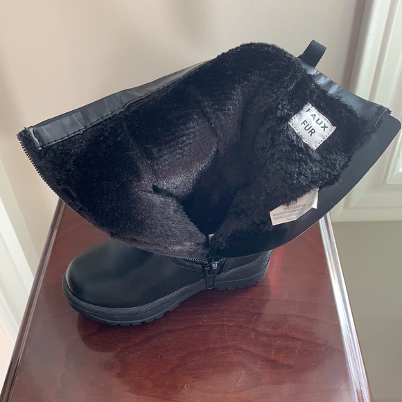 Girl’s Joe Fresh Boots - NWT - Picture 3 of 5